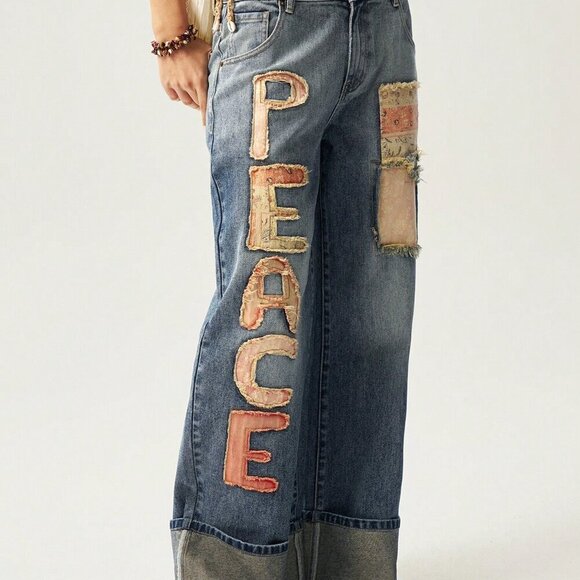 Medium Wash Casual Women's Distressed Letter Patch Loose Fit Denim Jeans - Picture 5 of 7